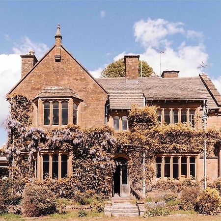 فيلا بيمينسترفي The Dower House At Parnham Park المظهر الخارجي الصورة