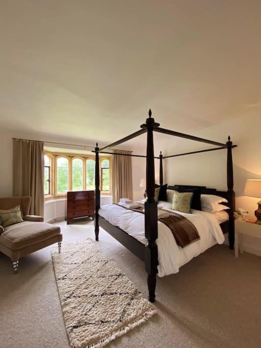 فيلا بيمينسترفي The Dower House At Parnham Park المظهر الخارجي الصورة